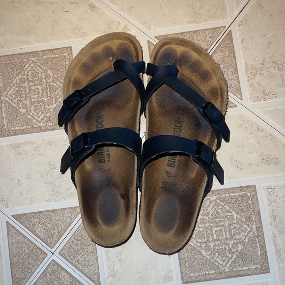 Birkenstock Black Mayari Sandals - Picture 1 of 3